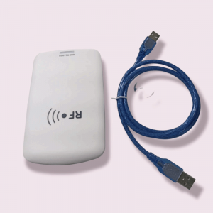 SAXXON FC06 - Lector Enrolador USB y Encriptación de Tarjetas UHF 902 MHz ‒ 928 MHz / Compatible con Lectoras Saxxon SAXR2656, SAXR2657 - Image 2