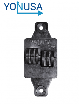 YONUSA AP101 - Aislador de paso cuadrado para cercas electricas, materiales polipropileno y policarbonato, proteccion contra rayos UV, agua, humedad y polvo/ Resistencia mecanica de 7.5 hasta 10.2 kg - Image 1