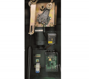 ZKTECO CMP200R - Barrera Vehicular Derecha / Brazo Telescópico de 2.6 hasta 4.5 metros / 3 Seg. / Dirección Ajustable (a Izquierda) / Gabinete con Luz Led Indicador de estado / Sistema Inteligente anti-impacto/ Incluye 2 controles remotos - Image 2