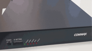 COMMAX CCU232AGF - Distribuidor para panel de audio DR2AG con capacidad para conectar hasta 32 equipos AP2SAG por conexión a 2 hilos, sistema para departamentos - Image 7