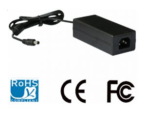 SAXXON PSU1204EPAQ2 - Paquete de Fuente de Poder Regulada de 12 Vcc 4.1 Amperes + Divisor para 4 Camaras/ Color Negro/ Para Usos Multiples: Sistemas de CCTV, Acceso, ETC/ Certificacion UL/ - Image 2