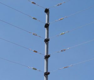 YONUSA TEN532Z - Tensor para líneas de cercas eléctricas YONUSA,  hechos de aleación de zinc, alta resistencia a la corrosión, armellas y gacho de alambre pulido calibre 10/ Resistencia de 70 Kg - Image 2