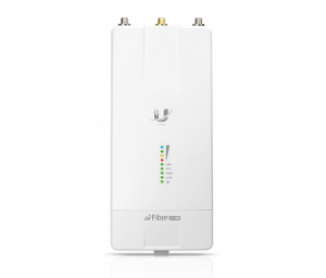 UBIQUITI AIRFIBER AF-5XHD - Radio conectorizado AirFiber X clase Carrier para uso exterior en frecuencias de 4.8GHz a 6.2GHz, alcanza velocidades de hasta 1 Gbps con 26 dBm de potencia de transmisión utilizando tecnología LTU , IP67, 1 Puerto RJ45 GbE. - Image 3