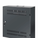 INTELLINET 713689 - Gabinete mural 19" de tamaño reducido / Caja delgada que ahorra espacio con sólo 17.0 cm de profundidad, 4U de rieles horizontales y 2U de rieles verticales / Negro