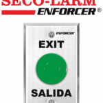Seco-Larm SD7201GCPE1Q - Placa Con Botón Para Presionar De Color Verde De Salida. "Exit" y "Salida," SPDT