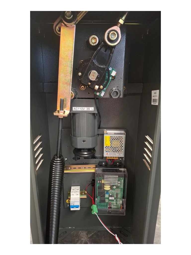 ZKTECO CMP200L - Barrera Vehicular Izquierda / Brazo Telescópico de 2.6 hasta 4.5 metros / 3 Seg. / Dirección Ajustable (a Derecha) / Gabinete con Luz Led Indicador de estado / Sistema Inteligente anti-impacto/ Incluye 2 controles remotos - Image 6