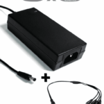 SAXXON PSU1205DPAQD - Paquete de Fuente de Poder de 12 Vcc 5 Amperes + Divisor para 4 Camaras/ Ideal Para Equipos de Alto Consumo/ Para Usos Multiples: Sistemas de CCTV, Acceso, Asistencia, etc/ Certificación UL/