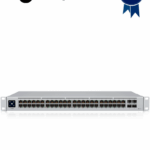 UBIQUITI USW-48-POE UniFi Switch de Capa 2 con 48 puertos (32 PoE 802.3af/at + 16 Gigabit) y 4 puertos 1G SFP, con una potencia de 195W y pantalla informativa.