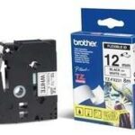 Etiqueta blanca continua laminada flexible BROTHER TZEFX231 - de 12 mm de ancho x 8 mts de largo. Impresión en negro.