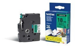 Etiqueta verde continua laminada BROTHER TZE741 - de 18 mm de ancho x 8 mts de largo. Impresión en negro.