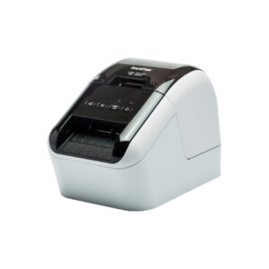 Impresora de etiquetas BROTHER QL800 - térmica directa, USB, imprime etiquetas de papel de hasta 2.4 pulgadas de ancho y hasta 93 etiquetas/minuto