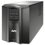 No Break Capacidad 1000VA - 700watts, 120v, 8 APC SMT1000C, 1000 VA, 700 W, 3 h, Negro, Industrial y Oficina