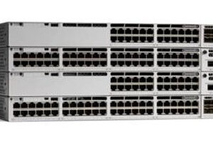 Switch CISCO Catalyst C9300-48T-E - gigabit, 48 puertos, sin PoE, Smartnet se vende por separado