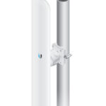 UBIQUITI LAP-120 Estación Base 2x2 MIMO airMAX LiteAP AC hasta 450 Mbps - 5 GHz (5150 - 5875 MHz) con antena integrada de 16 dBi y cobertura de 120 grados