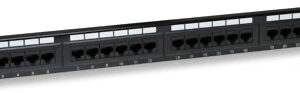 INTELLINET 513555 Panel de Parcheo Cat5e 24 ptos 1U; Compatible con herramientas de ponchado - soporta cable trenzado sólido y multifilar de calibres 22 y 26 AWG