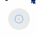 UBIQUITI U7-Pro-XG - Punto de acceso WiFi 7 de 6 transmisiones montado en el techo con soporte 10/5/2.5/1 GbE. Ideal para entornos empresariales que requieren conectividad avanzada. Ofreciendo cobertura de 140 m²