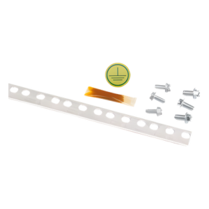 PANDUIT RGS134-1Y – Barra Vertical de Tierra Física / 2 m (6.6 ft) de Largo / 17 mm de Ancho / Cobre Estañado / 45 UR / Montaje Universal EIA-310-D