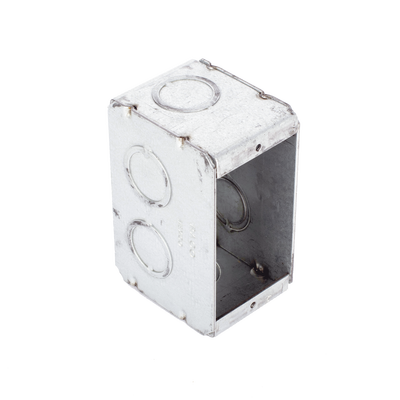 HUB-690