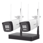 HIKVISION NKS422W0H – Kit de Videovigilancia IP Inalámbrico / 2 Megapixel / NVS 4 Canales / 2 Cámaras Bala / Dual Light IR 30 m (98.4 ft) + Luz Blanca 20 m (65.6 ft) / Wi-Fi 2.4 GHz / Audio Bidireccional / IP66
