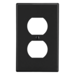 HUBBELL HUB-P8BK – Tapa para Contacto Dúplex / Policarbonato / 4.63 x 2.88 x 0.25 in / Orientación Vertical / UL 94 V2 / Color Negro