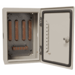 TOTAL GROUND TG-BUE-4M – Gabinete de Distribución Eléctrica / 940 A / 4 Soleras de Cobre / 100 x 80 x 30 cm (39.4 x 31.5 x 11.8 in) / Acero al Carbono / Terminales 5/16'