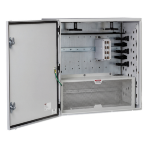 PANDUIT Z22C-S – Gabinete de Zona de Red / IP66 / UL 4/12/4X / Acero 610 x 295 x 610 mm (24 x 11.6 x 24 in) / Rieles DIN / Puerta Reversible