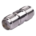 RF INDUSTRIES,LTD RSA-3404 – Adaptador Barril RF / Conector SMA Hembra a SMA Hembra / Montaje en Línea / Cuerpo Bronce Niquelado / Contacto Oro / Aislante Teflón
