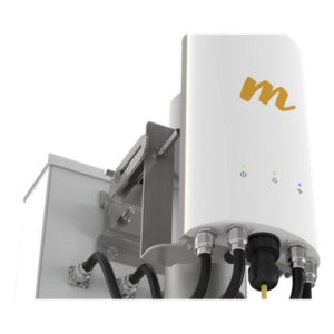MIMOSA NETWORKS A5C – Punto de Acceso de 1.5 Gbps / MU-MIMO 4x4 / 4.9-6.4 GHz / 4 Conectores N-hembra / Hasta 100 clientes concurrentes / Incluye POE y cable de alimentación / Soporta monitoreo en la nube