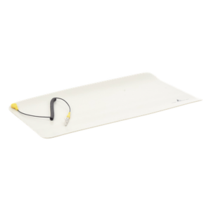SYSCOM 105-76 – Tapete Antiestático / Vinilo Semi-Conductivo / 290 mm x 560 mm / 0.95 x 1.84 ft / 0.320 Kg
