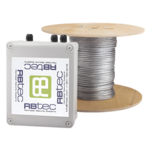 RBTEC IROC-1Z-1000-V2 – Kit Cable Sensor para Cercas Ciclónicas / 305 m (1000 ft) / 1 Zona / Blindaje de Acero / Calibración por Software