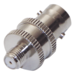 RF INDUSTRIES,LTD RFB-1142-4 – Adaptador RF Coaxial / BNC Hembra a SMA Hembra / Montaje en Línea / Cuerpo Niquelado / Contacto Oro / Aislante Teflón