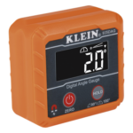 KLEIN TOOLS 935-DAG – Inclinómetro y Nivel Digital / Pantalla Giratoria / Rango 0-90° y 0-180° / Precisión 0.1° / IP42 / Base Magnética