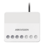HIKVISION DS-PM1-O1H-WB – Relevador Inalámbrico / Control Remoto 433 MHz / 100-240 VCA / 13 A Máx. / LED Estado
