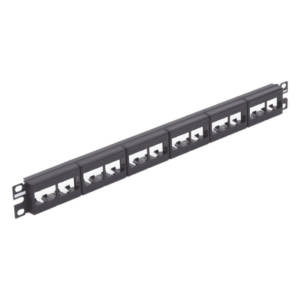 PANDUIT CPP24WBLY – Panel de Parcheo Modular / Plano / Sin Blindaje / 24 Puertos / 1UR / 19" / CRS