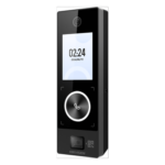 HIKVISION DS-K1T323MBWXQR-E1 – Terminal de Control de Acceso Facial / Reconocimiento de 1,000 Rostros / Lector QR Físico y MIFARE / Wi-Fi y PoE / Botón de Llamada / IP65