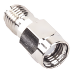 RF INDUSTRIES,LTD RP-3405 – Adaptador RF en Línea / Conector SMA Macho Inverso a SMA Hembra / Cuerpo Bronce Niquelado / Contacto Oro / Aislante Teflón