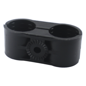 SYSCOM TOWERS CB-114 – Sujetador Plástico para Cable Coaxial / 2 Cables / 1-1/4" Nominal / Rango 1.535" a 1.614" (39 a 41 mm) / Montaje Varilla 3/8" o M10 / Paquete 10 Unidades