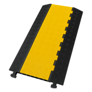ACCESSPRO AC-903CV – Protector de Cable / 3 Canales 56x55 mm / Carga 6.1 Toneladas / 90 cm (2.95 ft) Largo / Hule y Plástico / Amarillo-Negro