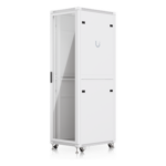 UBIQUITI UACC-RACK-42U-800-G – Gabinete Rack de Piso / 42U / 600 x 800 mm (31.5 in) / 800 kg (1763.7 lb) / Puerta de Vidrio Templado / Ventiladores Integrados / Ruedas con Bloqueo