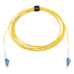 SIEMON FJ1-LCULCUL-03 – Jumper de Fibra Óptica Monomodo / OS2 / LC/UPC-LC/UPC Simplex / OFNR Riser / 3 m (9.84 ft) / Amarillo
