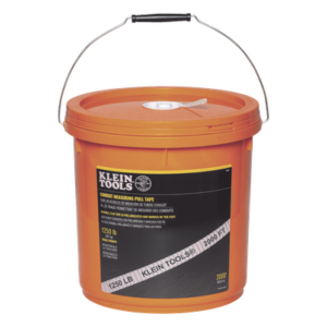 KLEIN TOOLS 50122 – Cinta para Medición de Conductos / 609 m (2000 pies) / Resistencia 567 kg (1250 lb) / Cubeta con Asa