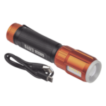 KLEIN TOOLS 56412 – Linterna LED Recargable / 500 Lúmenes / Luz Frontal y Lateral / IP66 / Caídas 6 ft (1.8 m) / USB-C / Tapa Magnética