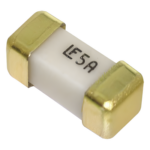 SYSCOM F2593CT-ND – Fusible SMD de Acción Rápida / 15 Amp / 125 VAC/VDC / 6.1 x 3.7 x 2.69 mm / -55°C a 125°C / UL-CSA Aprobado