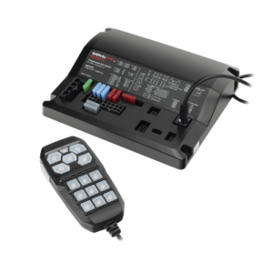 SIGNALPRO SP204V2 – Sirena Vehicular / 200 W / Controlador 15 Botones / 12 Salidas de Relé / Grabación 20 s / Clase D