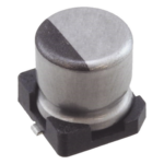 SYSCOM 493-9454-1-ND – Capacitor Electrolítico SMD / 1 µF / 50 V / Tolerancia ±20% / 4 x 5.8 mm / AEC-Q200 / RoHS