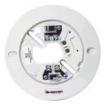 HOCHIKI NS6-100 – Base para Detector Convencional / 6" / 2 y 4 Hilos / 24 Vcd / Contactos Relé Forma C / Resistencia Limitadora Integrada