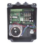 ACCESSPRO XBS-PK03-CBOX – Cuadro de Mando / 110VAC / 24VDC / 12x24x32 cm / 4.7x9.4x12.6 in / 2 Controles XBT23